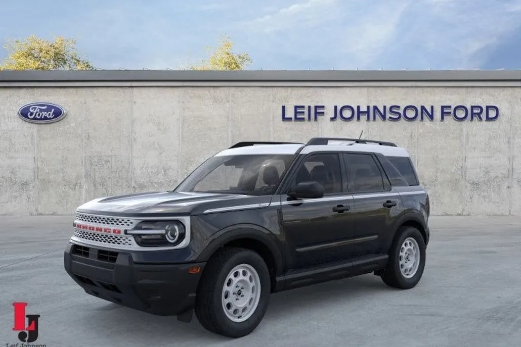 2025 Ford Bronco Sport Heritage photo 1
