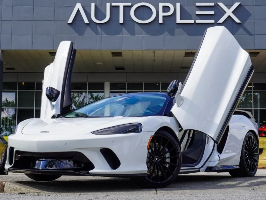 2021 Mclaren GT photo 1