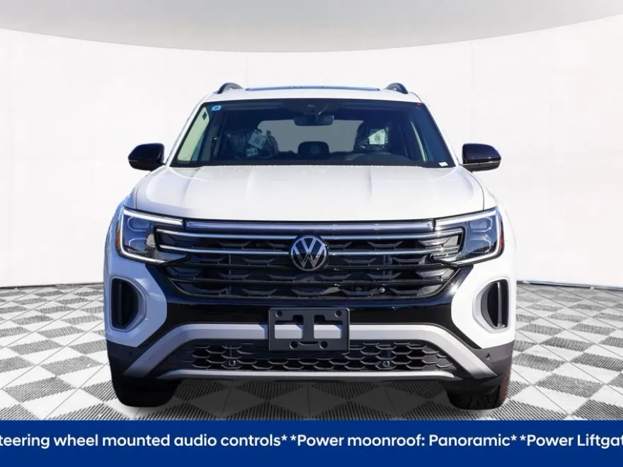 2025 Volkswagen Atlas Peak Edition SE photo 1