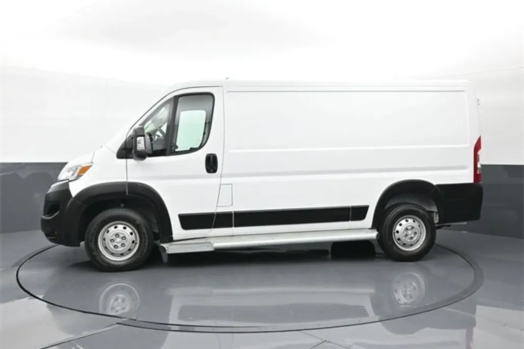 2023 Ram ProMaster 2500 Base Cargo Van photo 1
