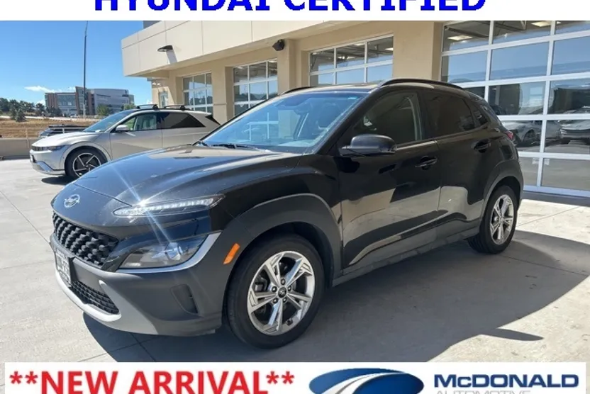 2023 Hyundai Kona SEL photo 1