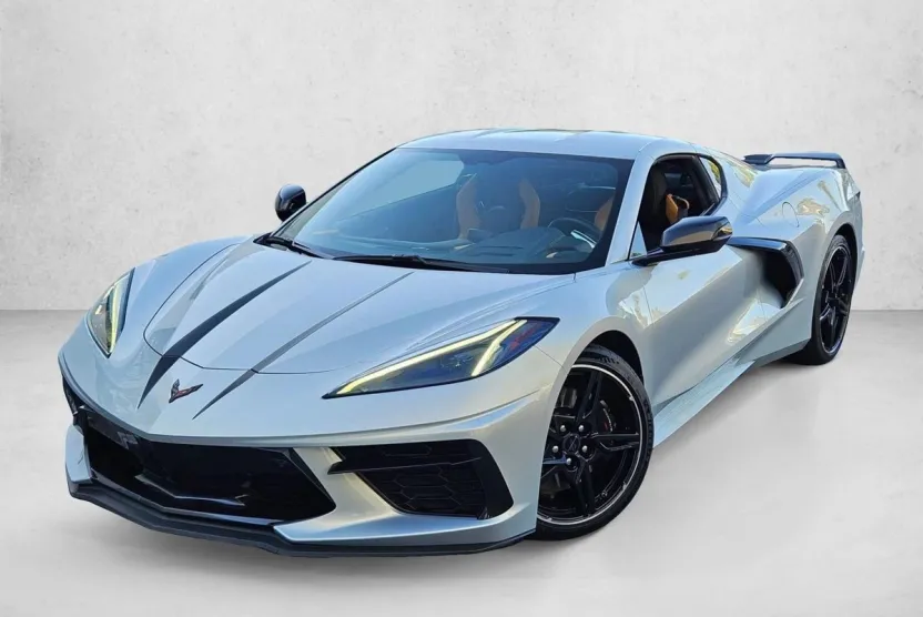 2021 Chevrolet Corvette Stingray Coupe 2LT photo 1