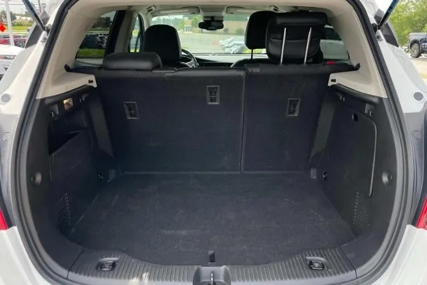 2022 Buick Encore Preferred photo 1