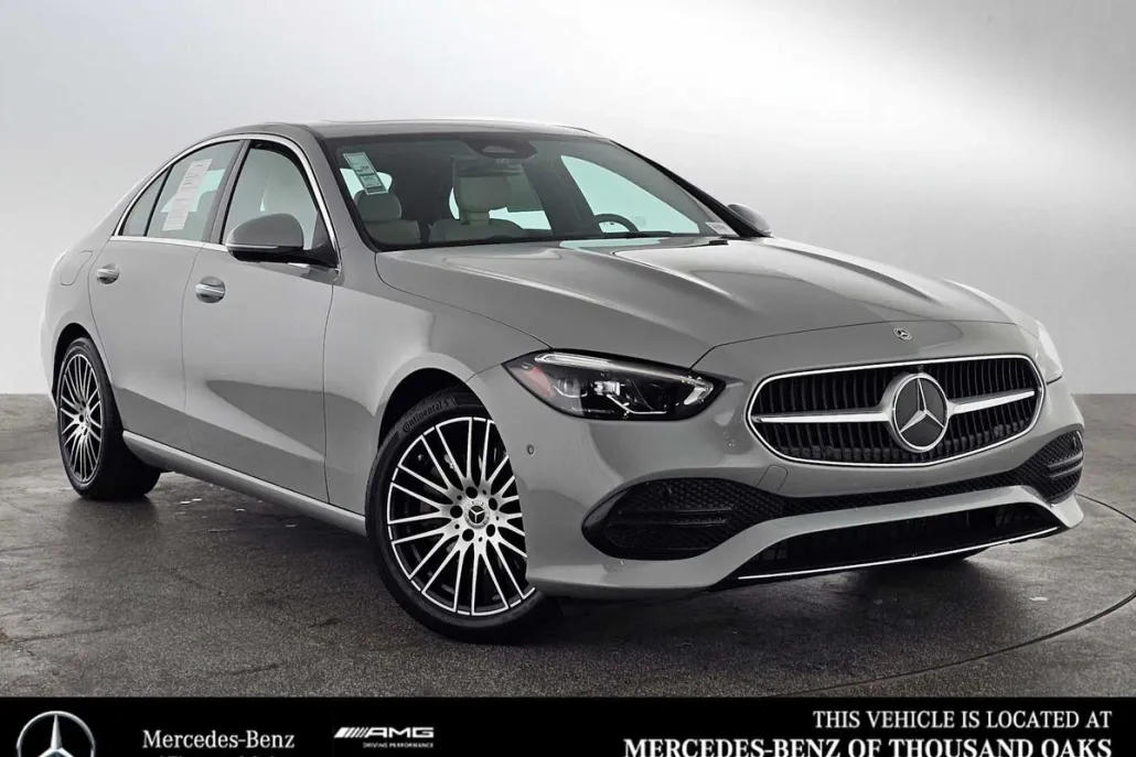 2025 Mercedes Benz C 300 photo 1
