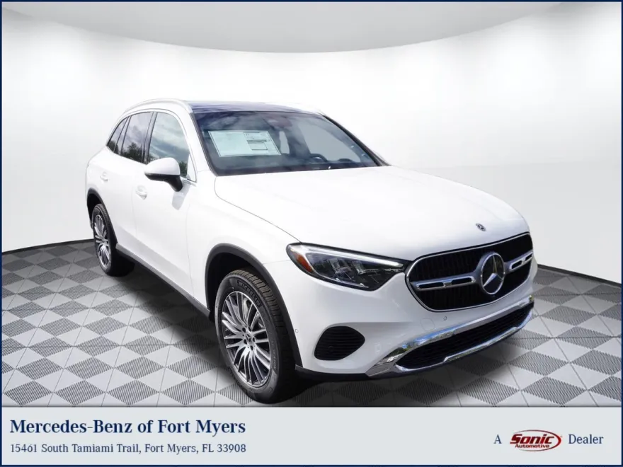 2025 Mercedes Benz GLC 300 photo 1