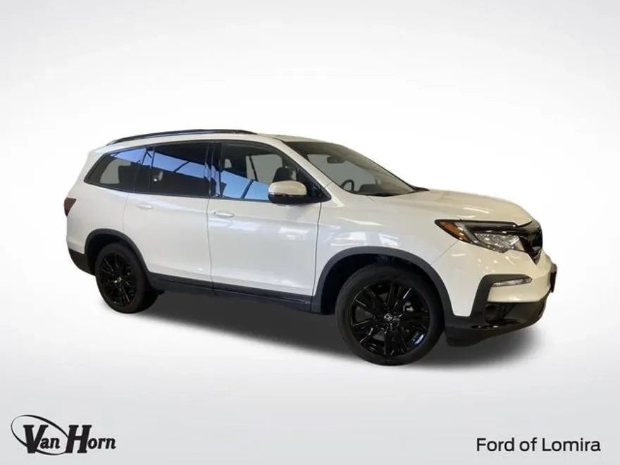 2022 Honda Pilot Black Edition photo 1