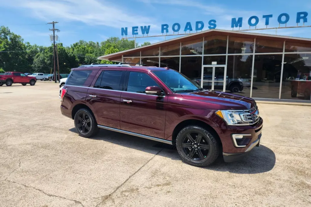 2021 Ford Expedition Limited photo 1