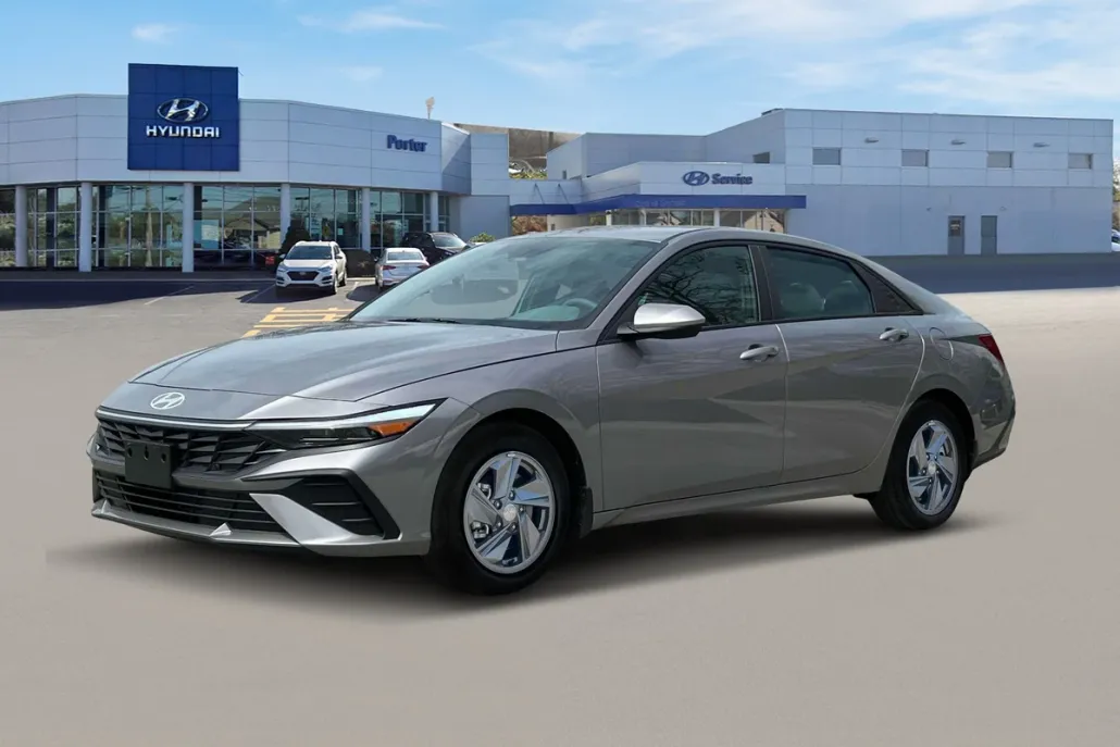 2025 Hyundai Elantra SE photo 1