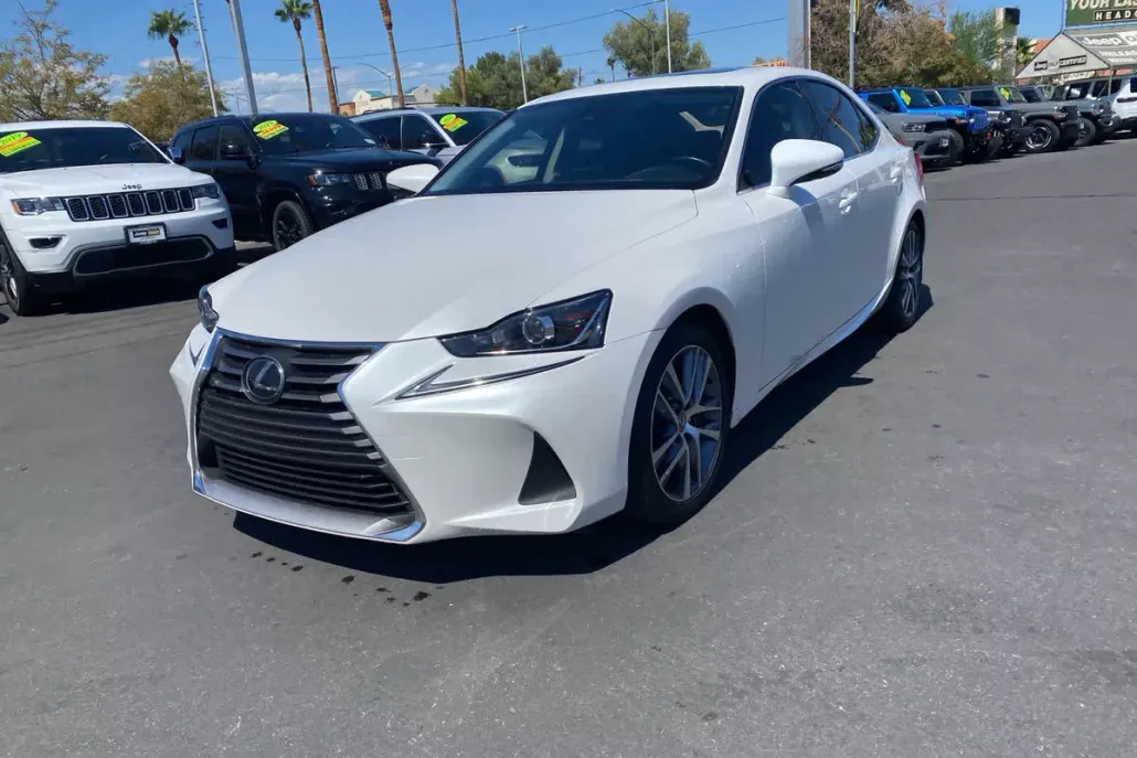 2020 Lexus IS 300 photo 1