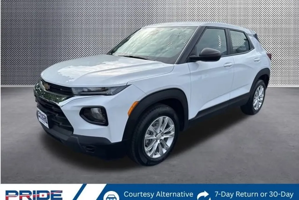 2022 Chevrolet Trailblazer LS photo 1