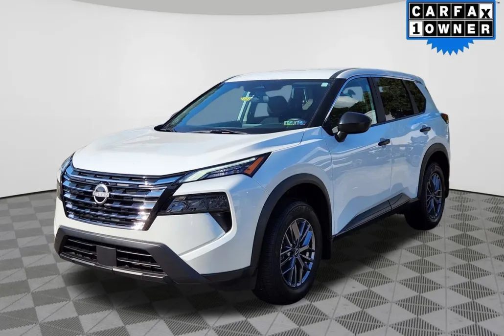 2024 Nissan Rogue S photo 1