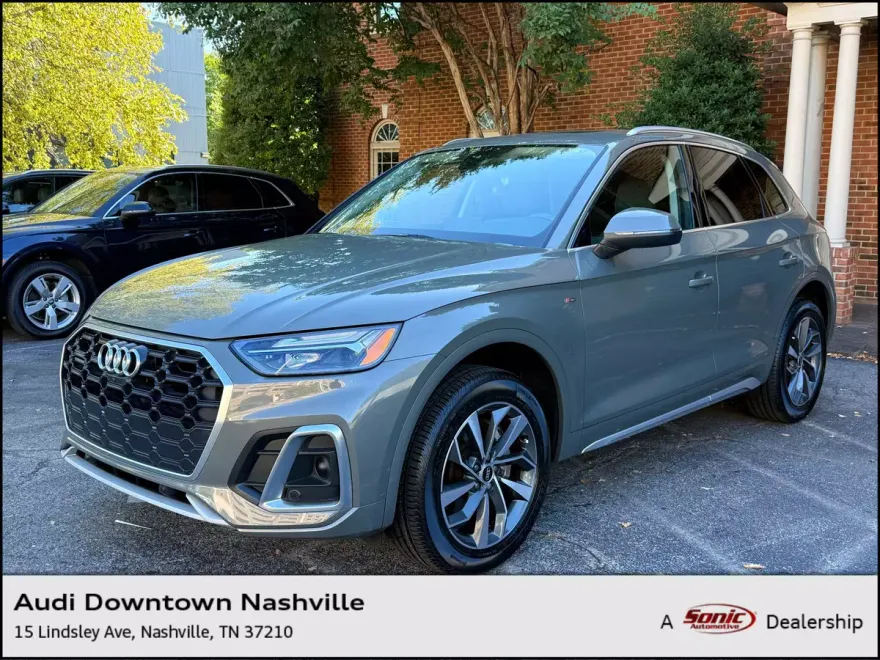 2023 Audi Q5 S line Premium Plus 45 TFSI photo 1