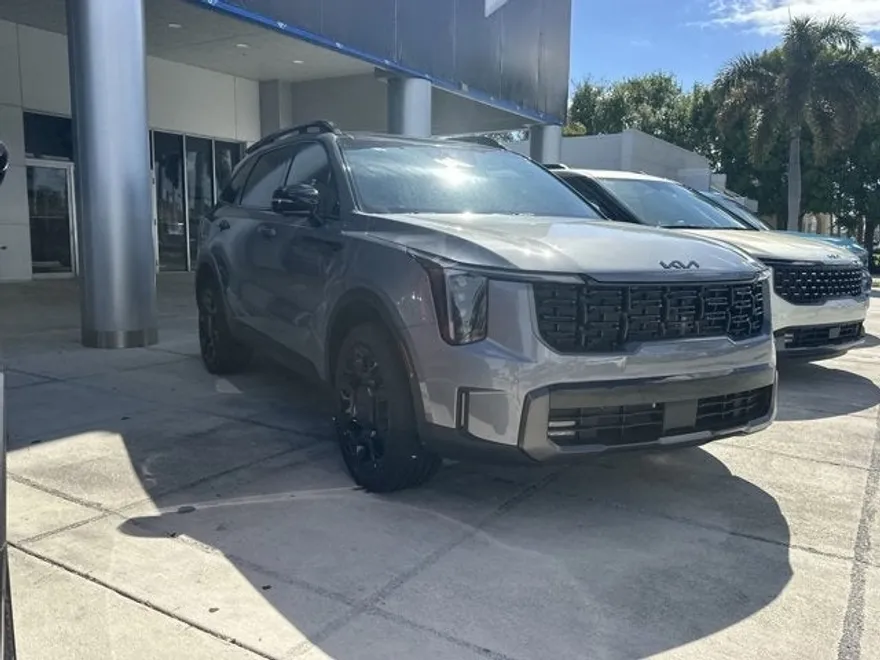2025 Kia Sorento X-Line SX Prestige photo 1