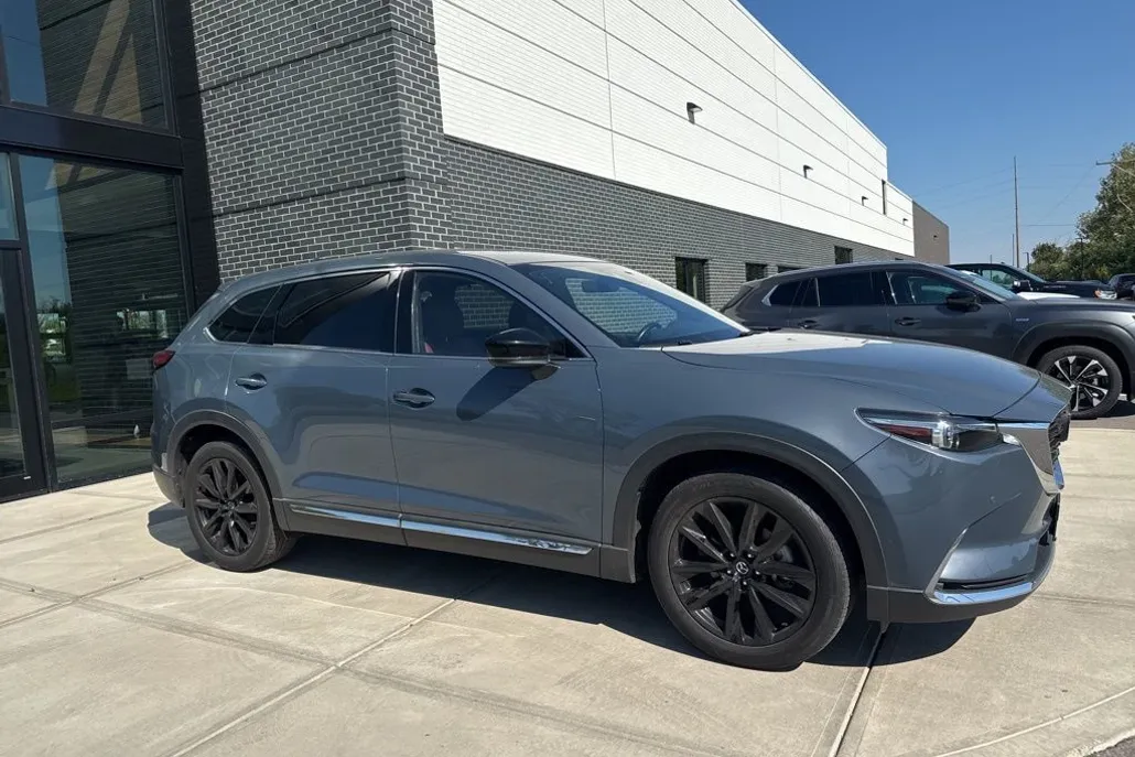 2023 Mazda CX-9 Carbon photo 1