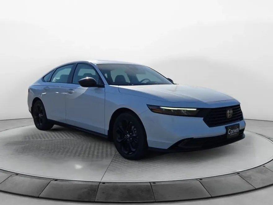 2025 Honda Accord SE photo 1