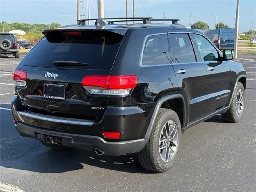 2019 Jeep Grand Cherokee Limited photo 1