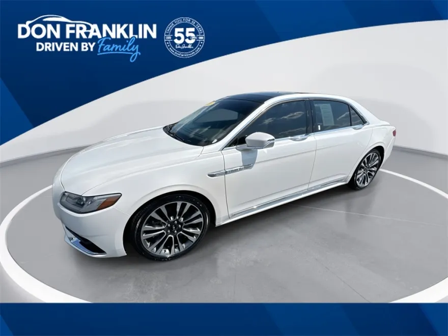 2017 Lincoln Continental Reserve photo 1