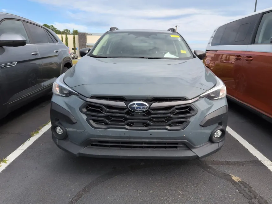 2024 Subaru Crosstrek Premium photo 1