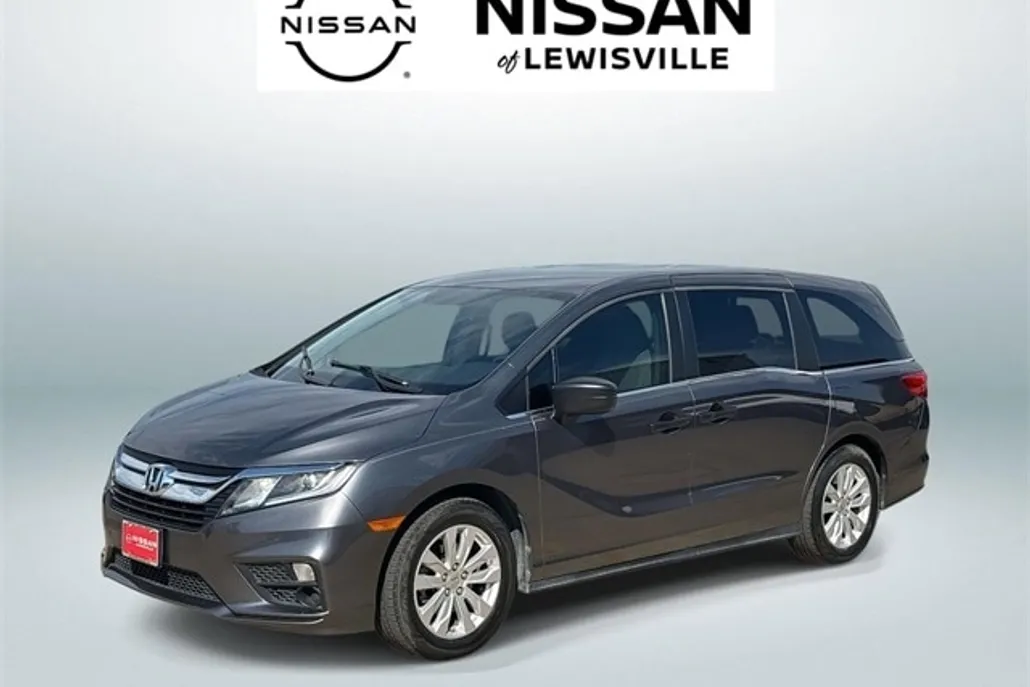 2019 Honda Odyssey LX photo 1