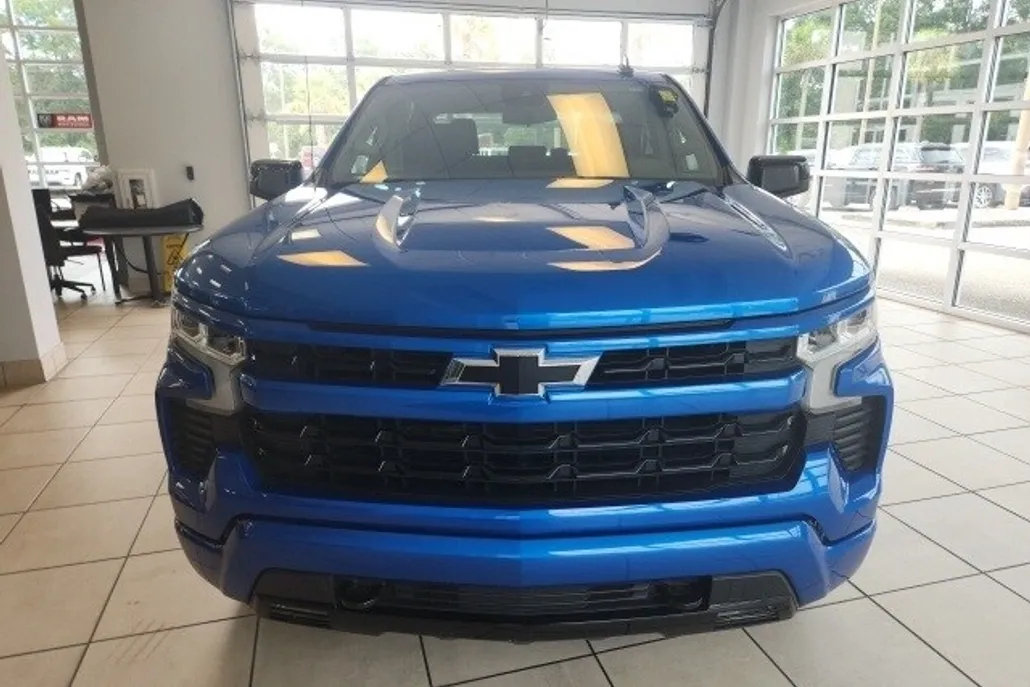 2022 Chevrolet Silverado 1500 RST photo 1