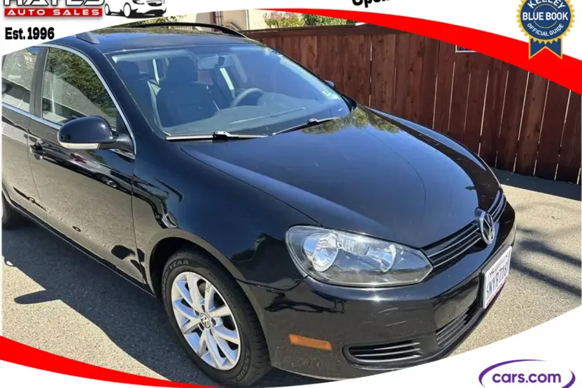 2010 Volkswagen Jetta SE SportWagen Sport photo 1