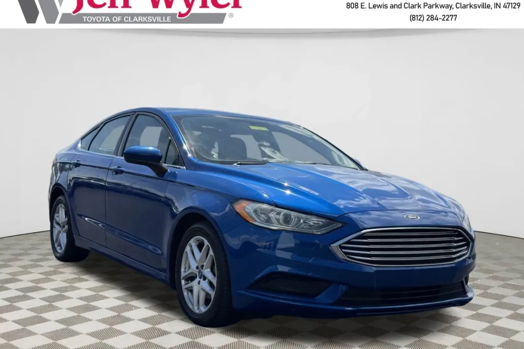 2017 Ford Fusion SE photo 1
