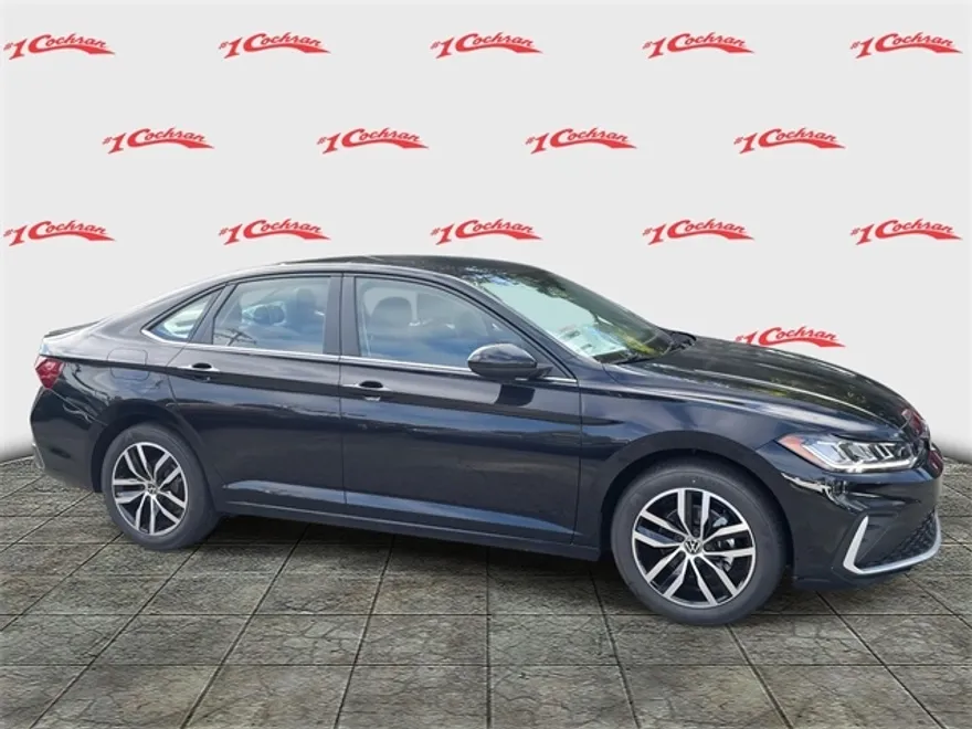 2025 Volkswagen Jetta 1.5T SE photo 1