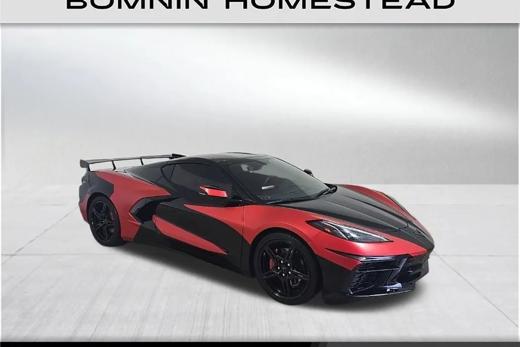 2023 Chevrolet Corvette Stingray 2LT photo 1