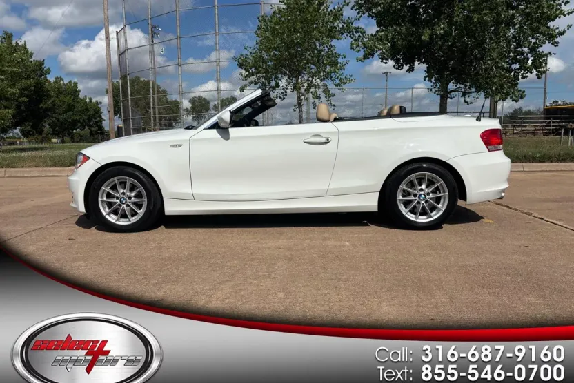 2011 Bmw 128i 1-Series photo 1