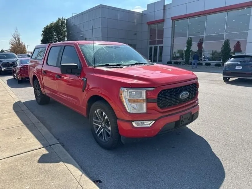 2022 Ford F-150 XL photo 1