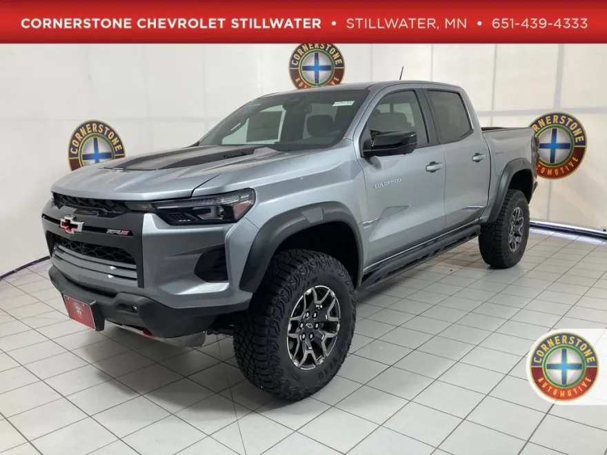 2025 Chevrolet Colorado ZR2 photo 1