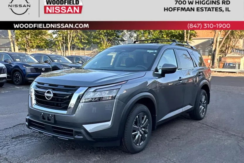 2025 Nissan Pathfinder SV photo 1