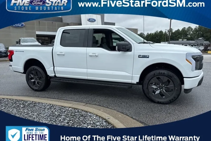 2025 Ford F-150 Lightning photo 1