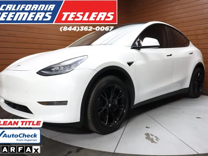 2021 Tesla Model Y Long Range photo 1