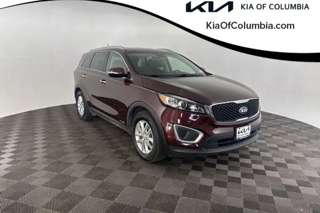 2018 Kia Sorento LX photo 1