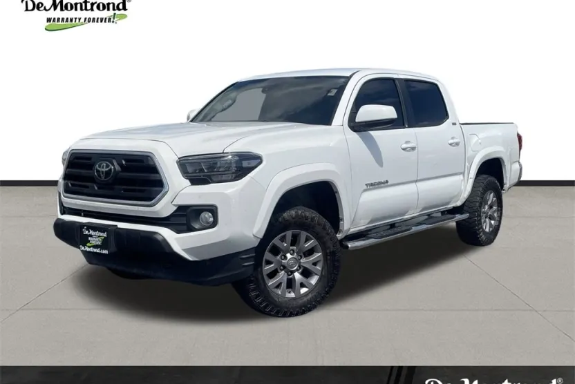 2019 Toyota Tacoma V6 SR5 photo 1