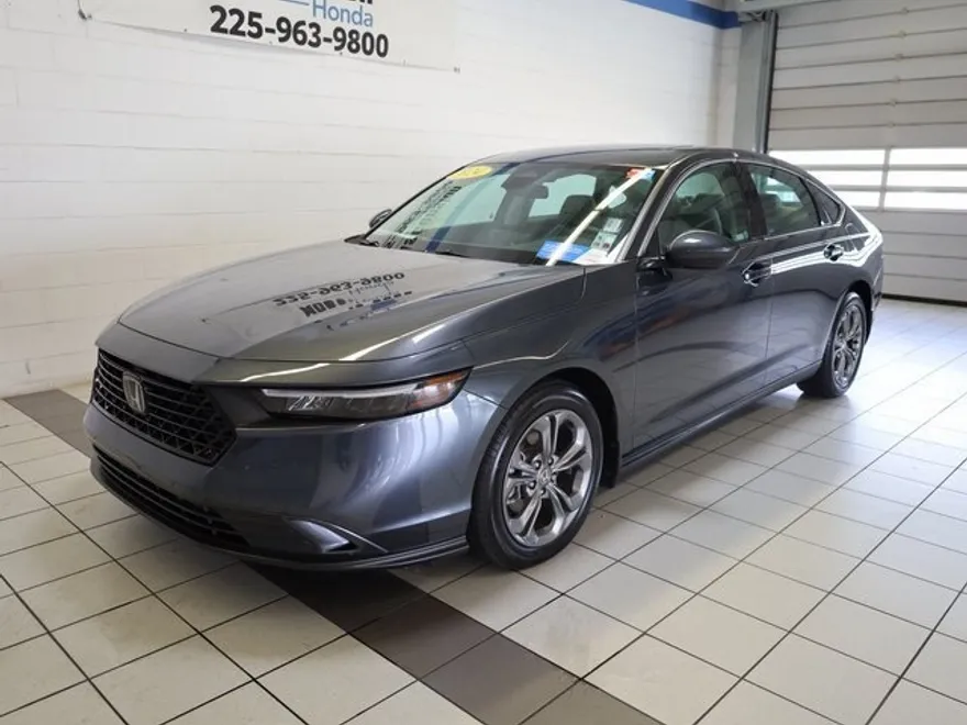 2024 Honda Accord 1.5T EX photo 1