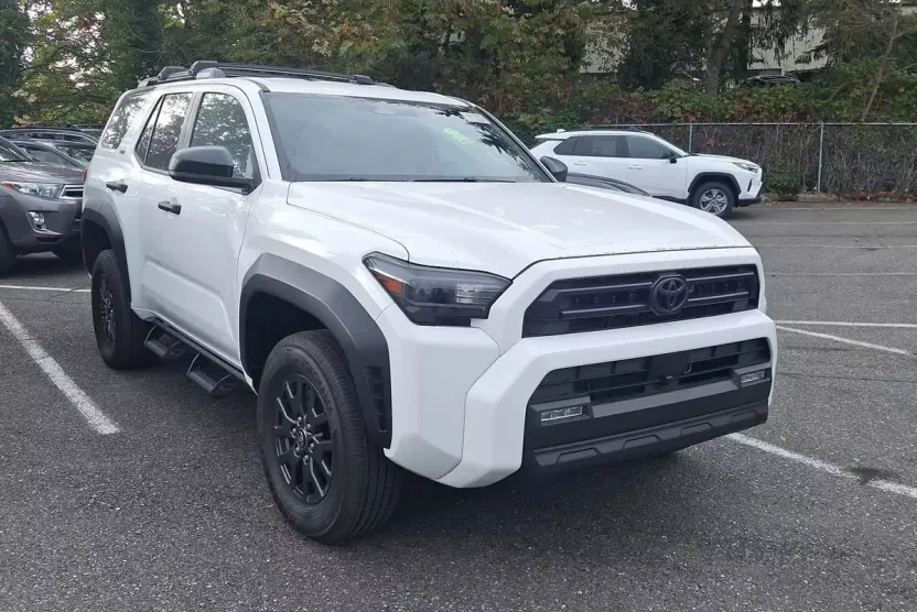 2025 Toyota 4Runner SR5 photo 1