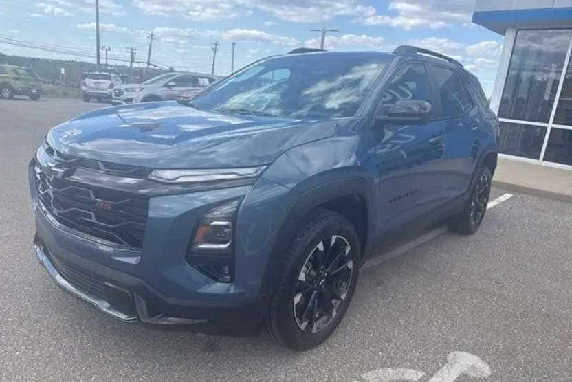 2025 Chevrolet Equinox RS photo 1
