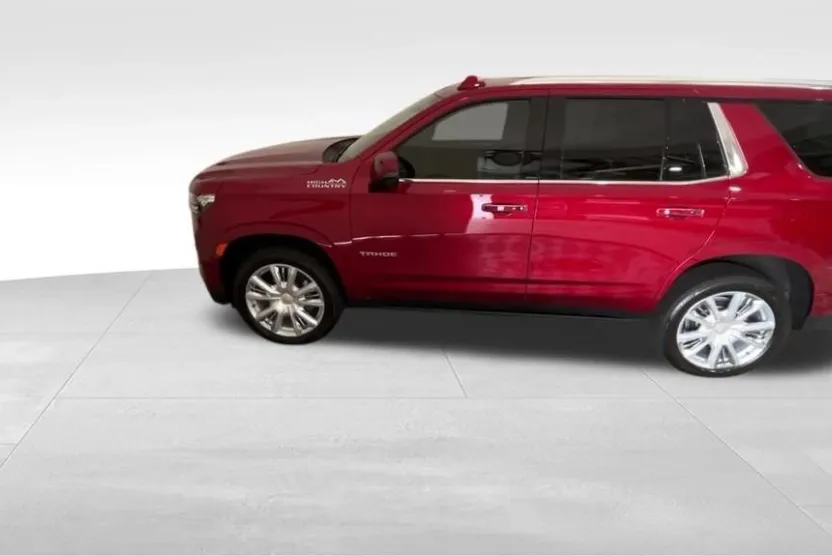 2024 Chevrolet Tahoe High Country photo 1