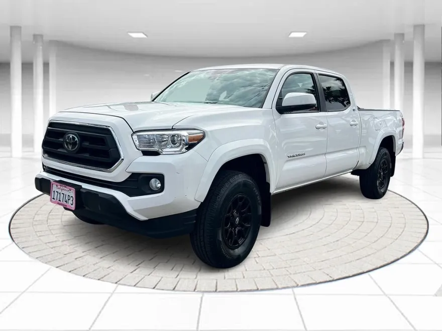 2022 Toyota Tacoma SR5 photo 1