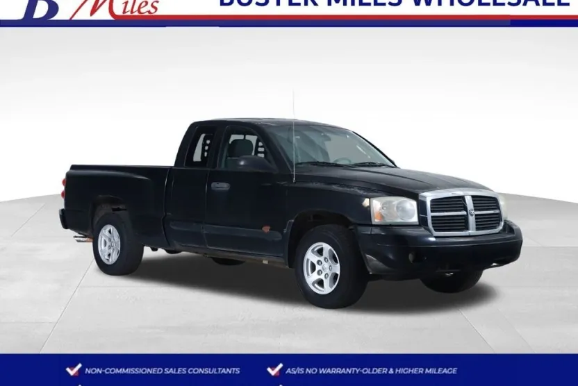 2005 Dodge Dakota SLT photo 1
