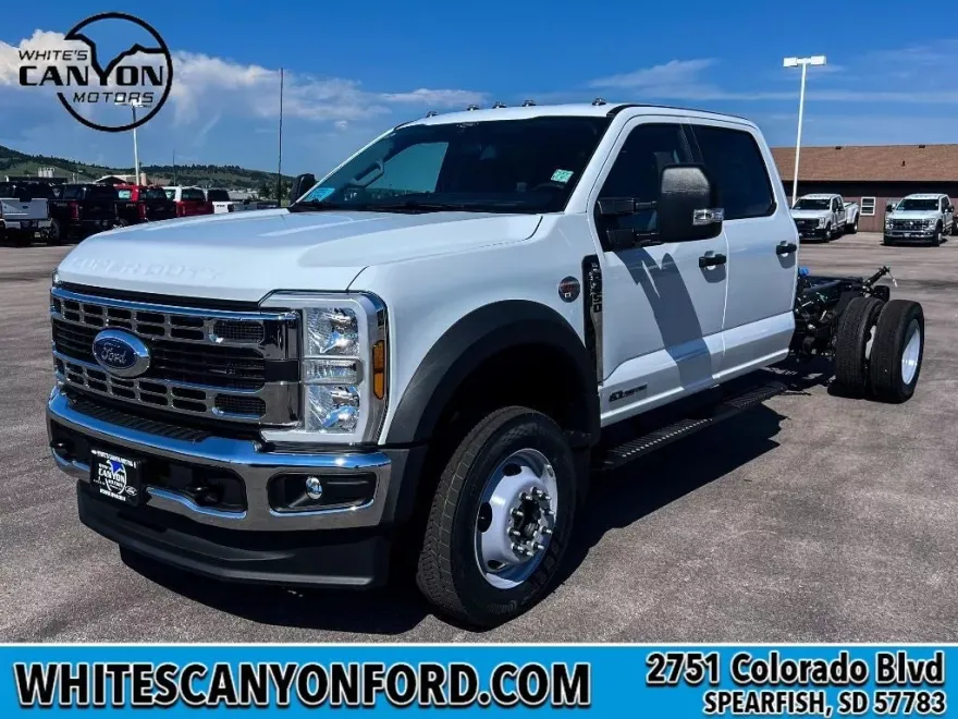 2025 Ford F-450 XL photo 1