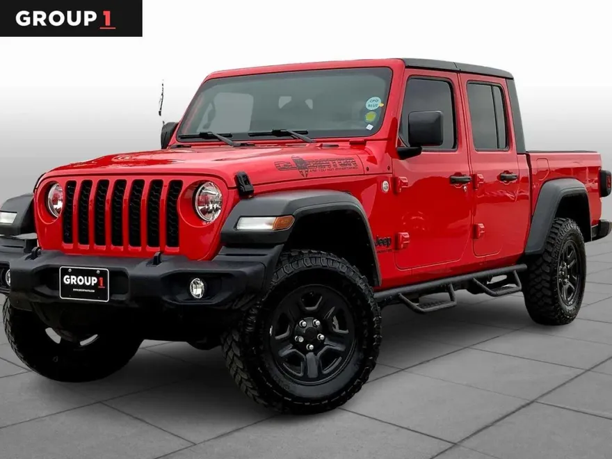 2021 Jeep Gladiator Sport photo 1