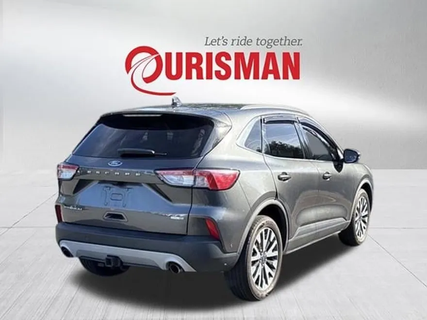2020 Ford Escape Titanium photo 1
