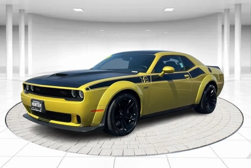 2021 Dodge Challenger R/T Scat Pack Widebody photo 1