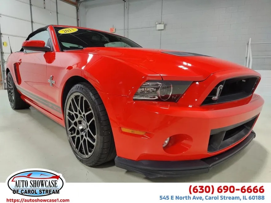 2013 Ford Mustang Shelby GT500 Convertible photo 1