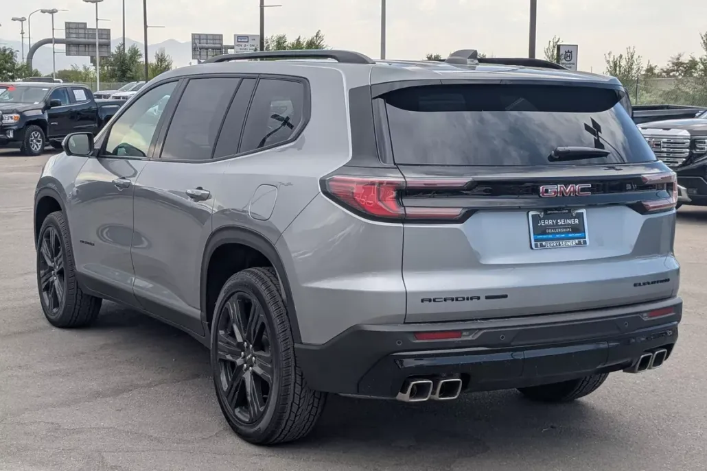 2025 Gmc Acadia Elevation photo 1