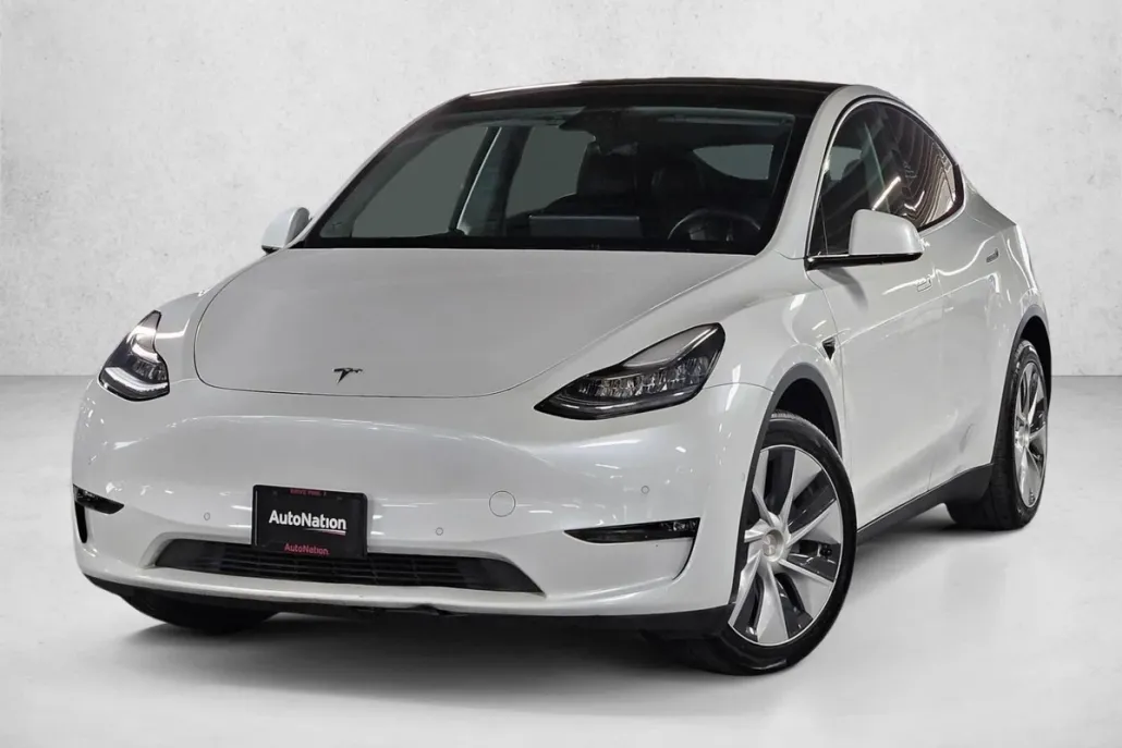 2021 Tesla Model Y Long Range photo 1