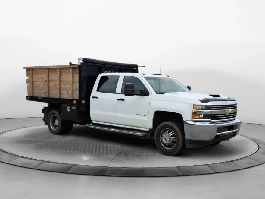 2017 Chevrolet Silverado 3500HD Work Truck photo 1